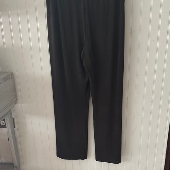 Like New! Chico’s Travelers Dark Brown Pull Up Pants sz 16 - Picture 9 of 10